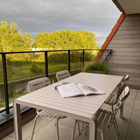 Renewed Comfort Duplex W 2 Terraces Nearby Marina